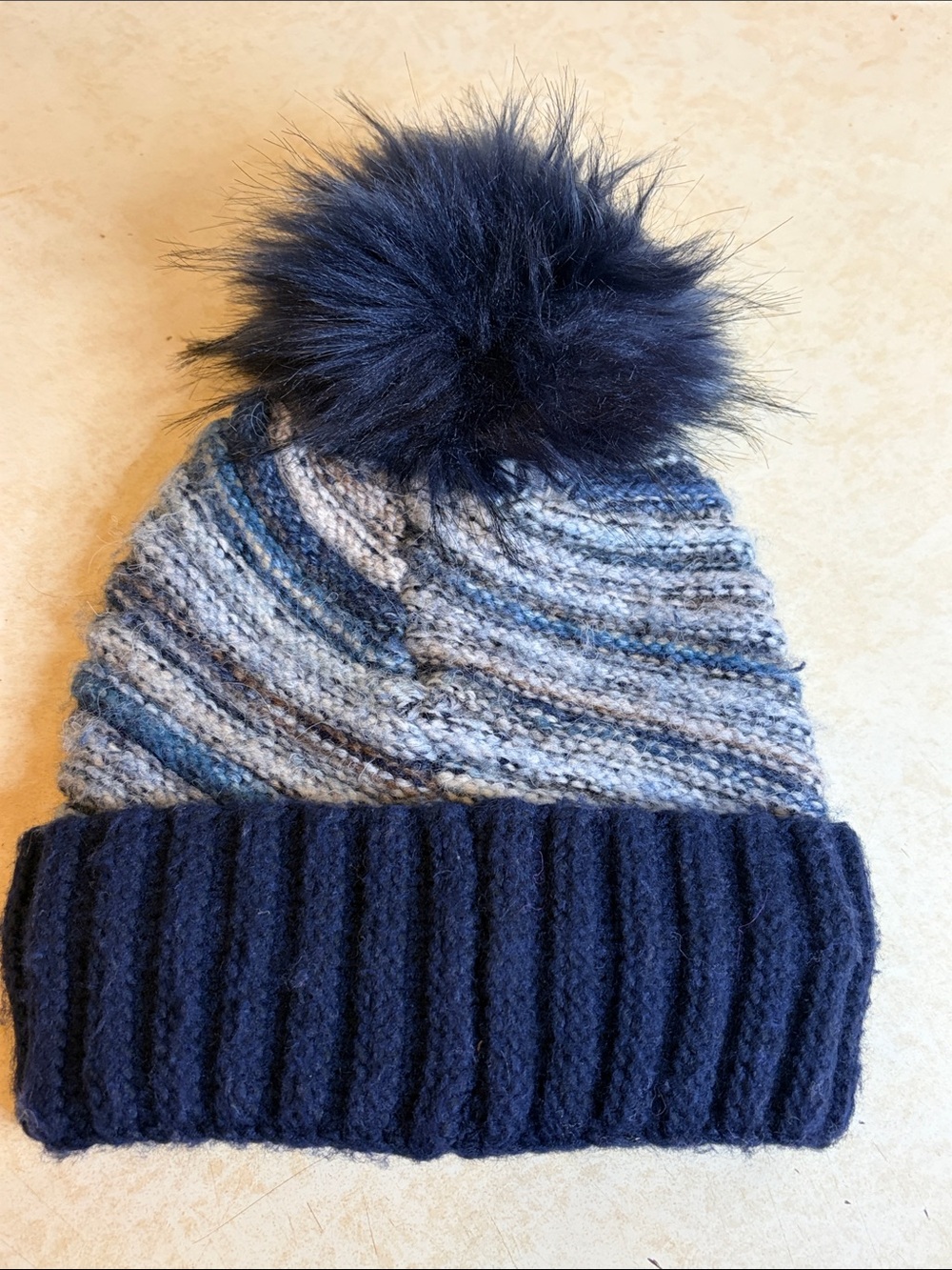 Norla Canada Alpaca /Wool Blend Toque OS